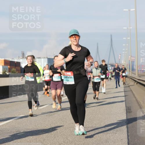 03.10.2025 - Köhlbrandbrückenlauf Jannik Wohlers http://msf.ph/oto/9087261 03.10.2025 09:57:37 Position 3 2006 meine-sportfotos.de
