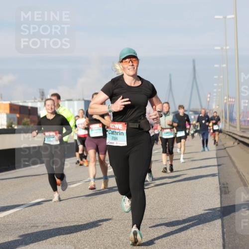 03.10.2025 - Köhlbrandbrückenlauf Jannik Wohlers http://msf.ph/oto/9087273 03.10.2025 09:57:37 Position 3 2006 meine-sportfotos.de