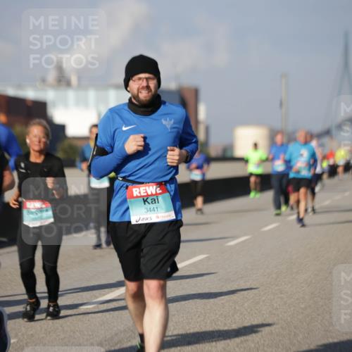 03.10.2025 - Köhlbrandbrückenlauf Jannik Wohlers http://msf.ph/oto/9087276 03.10.2025 10:08:17 Position 3 3441 meine-sportfotos.de