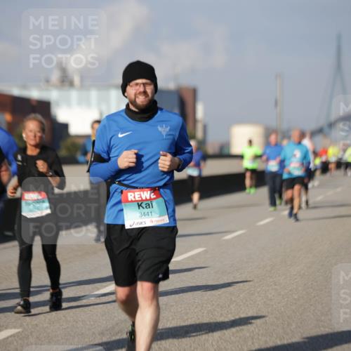 03.10.2025 - Köhlbrandbrückenlauf Jannik Wohlers http://msf.ph/oto/9087284 03.10.2025 10:08:17 Position 3 3441 meine-sportfotos.de