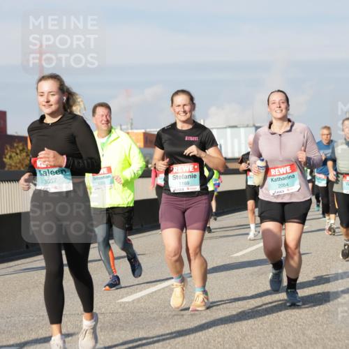 03.10.2025 - Köhlbrandbrückenlauf Jannik Wohlers http://msf.ph/oto/9087285 03.10.2025 09:57:39 Position 3 1220, 3057, 1169, 2054 meine-sportfotos.de