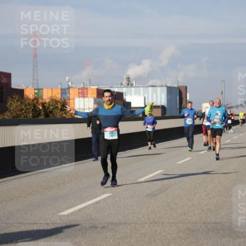 03.10.2025 - Köhlbrandbrückenlauf Jannik Wohlers http://msf.ph/oto/9087499 03.10.2025 10:08:22 Position 3  meine-sportfotos.de