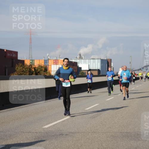 03.10.2025 - Köhlbrandbrückenlauf Jannik Wohlers http://msf.ph/oto/9087542 03.10.2025 10:08:22 Position 3  meine-sportfotos.de