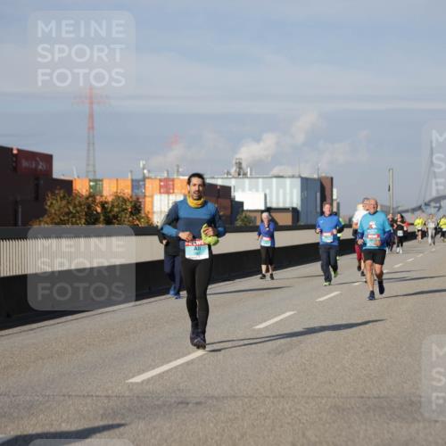 03.10.2025 - Köhlbrandbrückenlauf Jannik Wohlers http://msf.ph/oto/9087549 03.10.2025 10:08:22 Position 3  meine-sportfotos.de