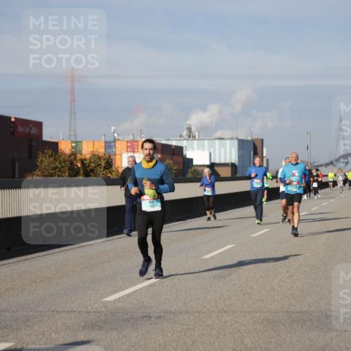 03.10.2025 - Köhlbrandbrückenlauf Jannik Wohlers http://msf.ph/oto/9087574 03.10.2025 10:08:22 Position 3  meine-sportfotos.de