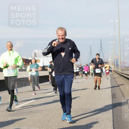 03.10.2025 - Köhlbrandbrückenlauf Jannik Wohlers http://msf.ph/oto/9087580 03.10.2025 09:57:47 Position 3 1843, 1425 meine-sportfotos.de