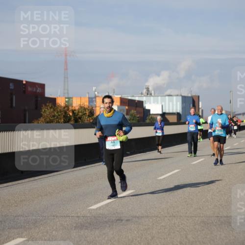03.10.2025 - Köhlbrandbrückenlauf Jannik Wohlers http://msf.ph/oto/9087607 03.10.2025 10:08:23 Position 3  meine-sportfotos.de