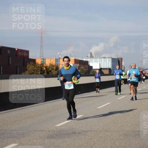 03.10.2025 - Köhlbrandbrückenlauf Jannik Wohlers http://msf.ph/oto/9087614 03.10.2025 10:08:23 Position 3 1887 meine-sportfotos.de