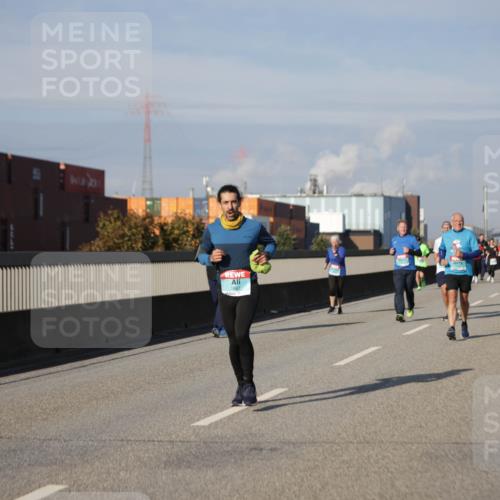 03.10.2025 - Köhlbrandbrückenlauf Jannik Wohlers http://msf.ph/oto/9087625 03.10.2025 10:08:23 Position 3 1887 meine-sportfotos.de