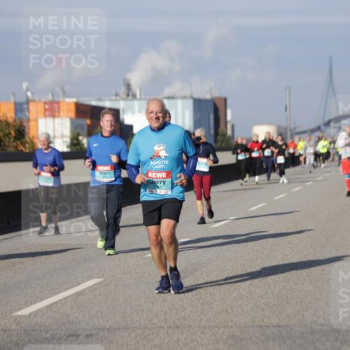 03.10.2025 - Köhlbrandbrückenlauf Jannik Wohlers http://msf.ph/oto/9087704 03.10.2025 10:08:26 Position 3 1814, 47 meine-sportfotos.de
