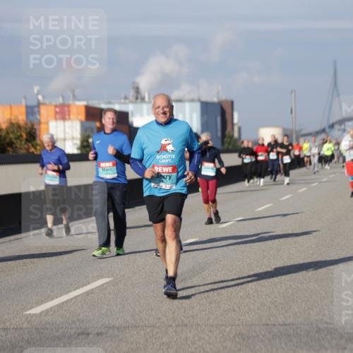 03.10.2025 - Köhlbrandbrückenlauf Jannik Wohlers http://msf.ph/oto/9087716 03.10.2025 10:08:26 Position 3 1814 meine-sportfotos.de