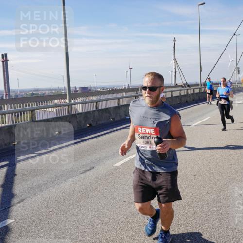 03.10.2025 - Köhlbrandbrückenlauf Michael Burmester http://msf.ph/oto/9087726 03.10.2025 12:44:13 Position 2 4081 meine-sportfotos.de