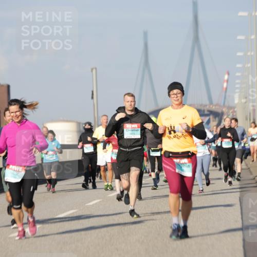03.10.2025 - Köhlbrandbrückenlauf Jannik Wohlers http://msf.ph/oto/9087782 03.10.2025 09:57:54 Position 3 3473 meine-sportfotos.de
