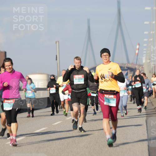 03.10.2025 - Köhlbrandbrückenlauf Jannik Wohlers http://msf.ph/oto/9087796 03.10.2025 09:57:54 Position 3 3473 meine-sportfotos.de