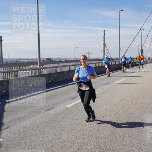 03.10.2025 - Köhlbrandbrückenlauf Michael Burmester http://msf.ph/oto/9087805 03.10.2025 12:44:16 Position 2  meine-sportfotos.de