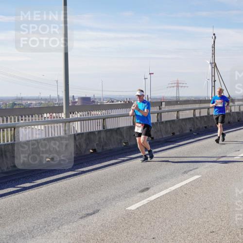 03.10.2025 - Köhlbrandbrückenlauf Michael Burmester http://msf.ph/oto/9087850 03.10.2025 12:44:18 Position 2  meine-sportfotos.de