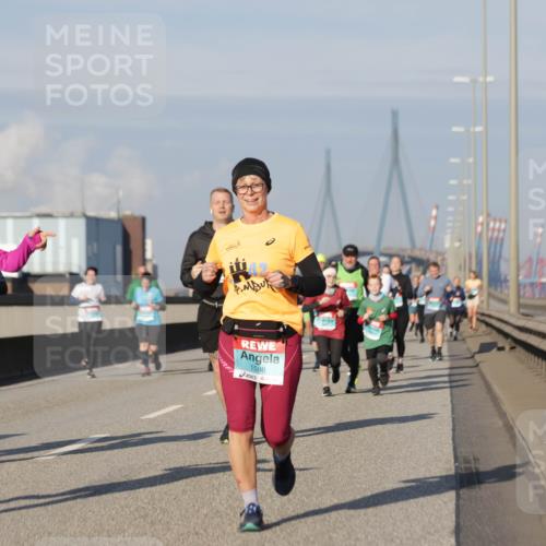 03.10.2025 - Köhlbrandbrückenlauf Jannik Wohlers http://msf.ph/oto/9087888 03.10.2025 09:57:57 Position 3 3798, 1598 meine-sportfotos.de