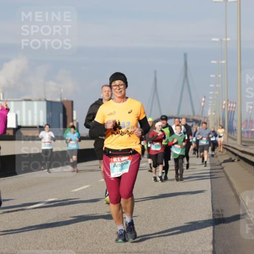 03.10.2025 - Köhlbrandbrückenlauf Jannik Wohlers http://msf.ph/oto/9087900 03.10.2025 09:57:57 Position 3 1108, 3798 meine-sportfotos.de