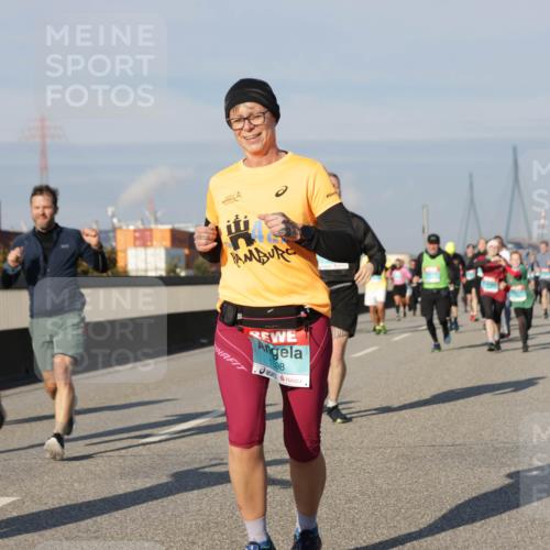 03.10.2025 - Köhlbrandbrückenlauf Jannik Wohlers http://msf.ph/oto/9088003 03.10.2025 09:57:59 Position 3 598 meine-sportfotos.de