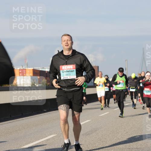 03.10.2025 - Köhlbrandbrückenlauf Jannik Wohlers http://msf.ph/oto/9088013 03.10.2025 09:57:59 Position 3 3473 meine-sportfotos.de
