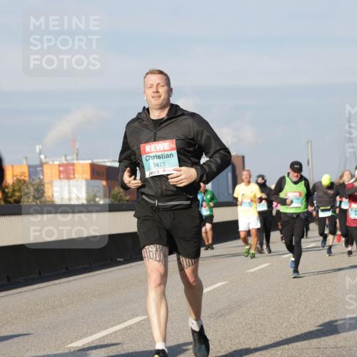 03.10.2025 - Köhlbrandbrückenlauf Jannik Wohlers http://msf.ph/oto/9088026 03.10.2025 09:57:59 Position 3 3473 meine-sportfotos.de