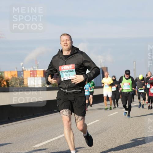 03.10.2025 - Köhlbrandbrückenlauf Jannik Wohlers http://msf.ph/oto/9088042 03.10.2025 09:58:00 Position 3 3473 meine-sportfotos.de