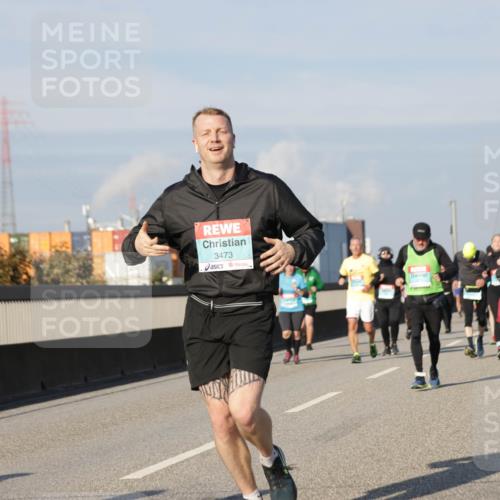 03.10.2025 - Köhlbrandbrückenlauf Jannik Wohlers http://msf.ph/oto/9088055 03.10.2025 09:58:00 Position 3 3473 meine-sportfotos.de
