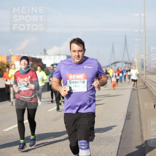 03.10.2025 - Köhlbrandbrückenlauf Jannik Wohlers http://msf.ph/oto/9088102 03.10.2025 10:08:51 Position 3 3483 meine-sportfotos.de