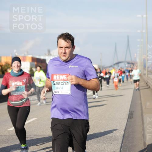 03.10.2025 - Köhlbrandbrückenlauf Jannik Wohlers http://msf.ph/oto/9088133 03.10.2025 10:08:51 Position 3 3483 meine-sportfotos.de