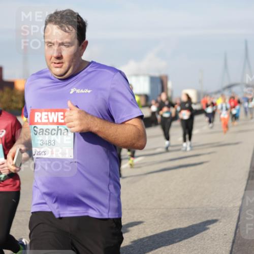 03.10.2025 - Köhlbrandbrückenlauf Jannik Wohlers http://msf.ph/oto/9088161 03.10.2025 10:08:52 Position 3 3483 meine-sportfotos.de