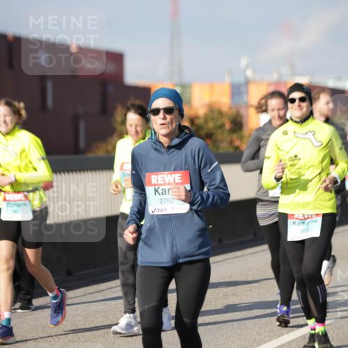 03.10.2025 - Köhlbrandbrückenlauf Jannik Wohlers http://msf.ph/oto/9088172 03.10.2025 10:08:54 Position 3 2752, 3612 meine-sportfotos.de