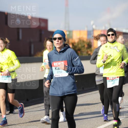 03.10.2025 - Köhlbrandbrückenlauf Jannik Wohlers http://msf.ph/oto/9088177 03.10.2025 10:08:54 Position 3 2752, 3612 meine-sportfotos.de