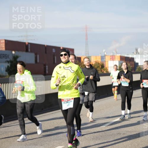 03.10.2025 - Köhlbrandbrückenlauf Jannik Wohlers http://msf.ph/oto/9088229 03.10.2025 10:08:55 Position 3 2752, 3612 meine-sportfotos.de