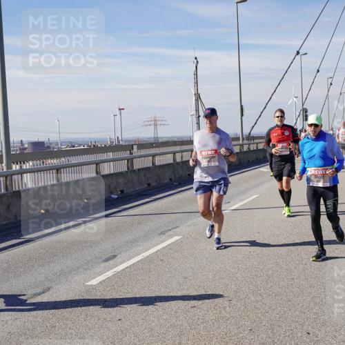 03.10.2025 - Köhlbrandbrückenlauf Michael Burmester http://msf.ph/oto/9088290 03.10.2025 12:44:32 Position 2  meine-sportfotos.de