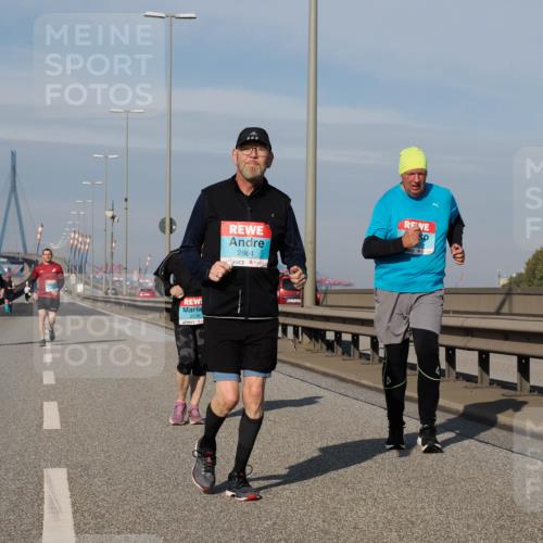 03.10.2025 - Köhlbrandbrückenlauf Fabian Wolf http://msf.ph/oto/9088326 03.10.2025 10:24:08 Position 3 2236, 2664 meine-sportfotos.de