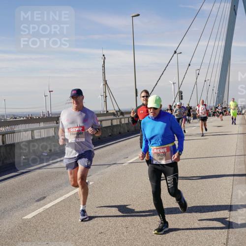 03.10.2025 - Köhlbrandbrückenlauf Michael Burmester http://msf.ph/oto/9088342 03.10.2025 12:44:32 Position 2  meine-sportfotos.de