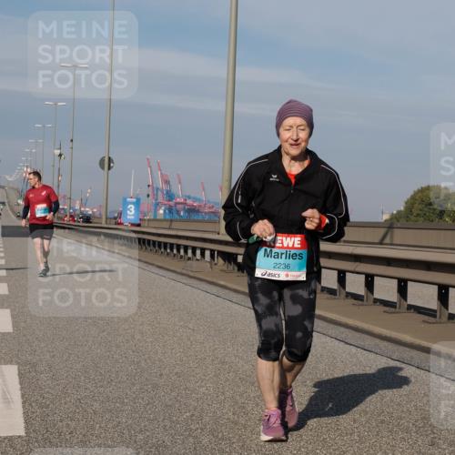 03.10.2025 - Köhlbrandbrückenlauf Fabian Wolf http://msf.ph/oto/9088450 03.10.2025 10:24:11 Position 3 3, 2236 meine-sportfotos.de
