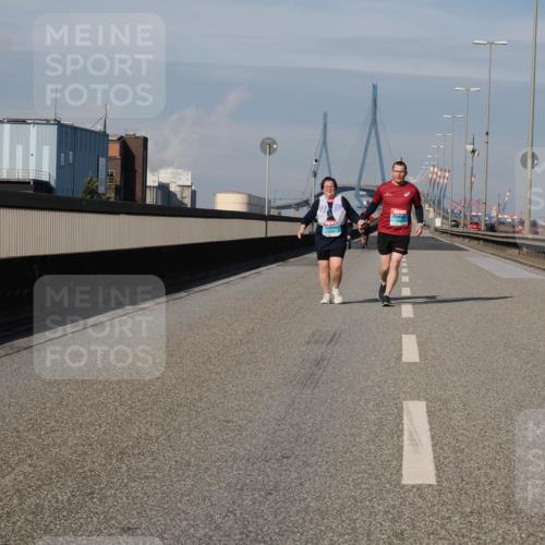 03.10.2025 - Köhlbrandbrückenlauf Fabian Wolf http://msf.ph/oto/9088493 03.10.2025 10:24:13 Position 3  meine-sportfotos.de