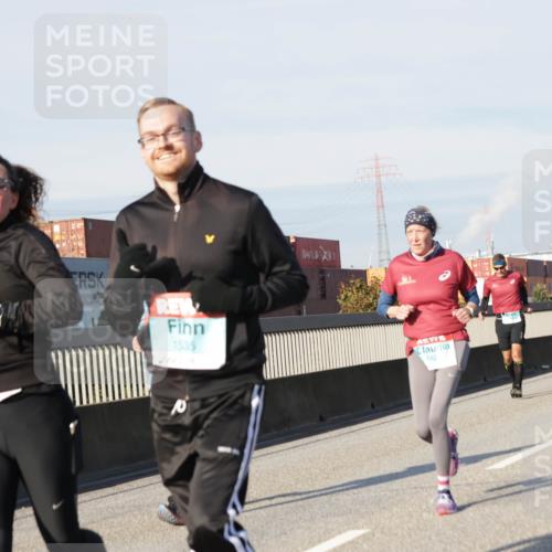 03.10.2025 - Köhlbrandbrückenlauf Jannik Wohlers http://msf.ph/oto/9088537 03.10.2025 09:58:12 Position 3 1535, 160 meine-sportfotos.de