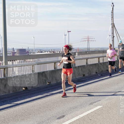 03.10.2025 - Köhlbrandbrückenlauf Michael Burmester http://msf.ph/oto/9088538 03.10.2025 12:44:40 Position 2  meine-sportfotos.de