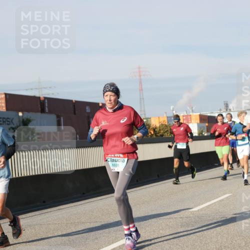 03.10.2025 - Köhlbrandbrückenlauf Jannik Wohlers http://msf.ph/oto/9088550 03.10.2025 09:58:13 Position 3 1523, 1633 meine-sportfotos.de
