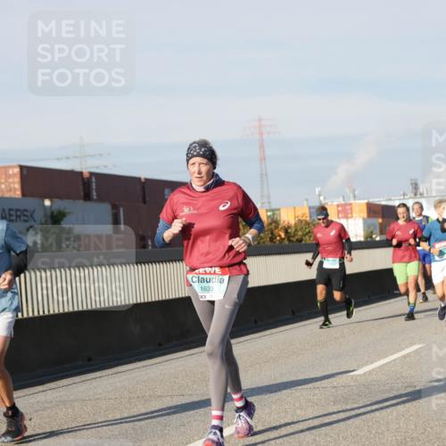 03.10.2025 - Köhlbrandbrückenlauf Jannik Wohlers http://msf.ph/oto/9088558 03.10.2025 09:58:13 Position 3 1523, 1633 meine-sportfotos.de