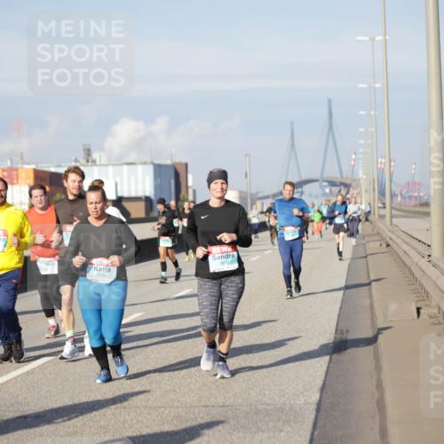 03.10.2025 - Köhlbrandbrückenlauf Jannik Wohlers http://msf.ph/oto/9088575 03.10.2025 10:09:07 Position 3 2870, 2869 meine-sportfotos.de