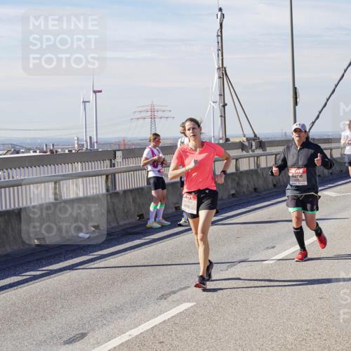 03.10.2025 - Köhlbrandbrückenlauf Michael Burmester http://msf.ph/oto/9088732 03.10.2025 12:44:48 Position 2 6750, 4375 meine-sportfotos.de