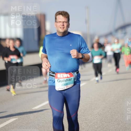 03.10.2025 - Köhlbrandbrückenlauf Jannik Wohlers http://msf.ph/oto/9088786 03.10.2025 10:09:11 Position 3 2366 meine-sportfotos.de