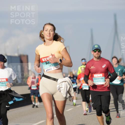 03.10.2025 - Köhlbrandbrückenlauf Jannik Wohlers http://msf.ph/oto/9088899 03.10.2025 09:58:23 Position 3 1437, 1770 meine-sportfotos.de