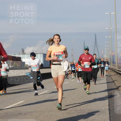 03.10.2025 - Köhlbrandbrückenlauf Jannik Wohlers http://msf.ph/oto/9088944 03.10.2025 09:58:23 Position 3 1431, 187 meine-sportfotos.de