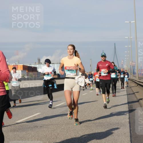 03.10.2025 - Köhlbrandbrückenlauf Jannik Wohlers http://msf.ph/oto/9088968 03.10.2025 09:58:23 Position 3 1431, 1437 meine-sportfotos.de