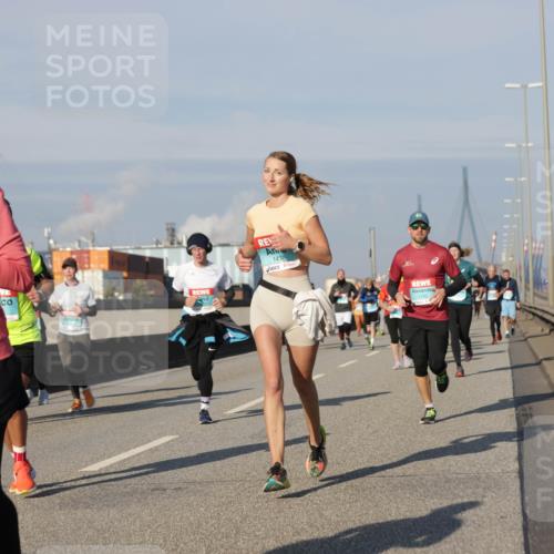 03.10.2025 - Köhlbrandbrückenlauf Jannik Wohlers http://msf.ph/oto/9088982 03.10.2025 09:58:23 Position 3 1431, 1437 meine-sportfotos.de