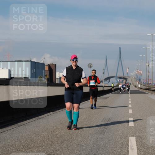03.10.2025 - Köhlbrandbrückenlauf Fabian Wolf http://msf.ph/oto/9089044 03.10.2025 10:24:40 Position 3 3 meine-sportfotos.de